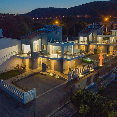 Yiasemi Apartments Nea Iraklitsa Δωμάτιο φωτογραφία
